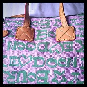 Gently used dooney and bourke purse